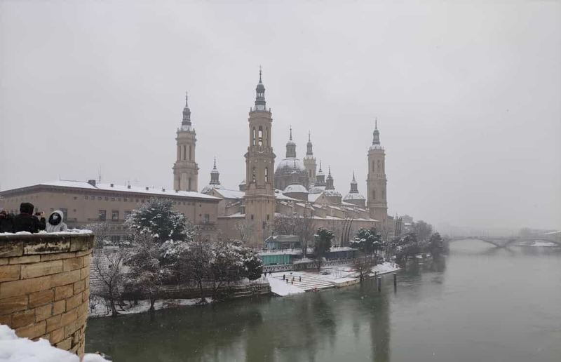 El Pilar con nieve