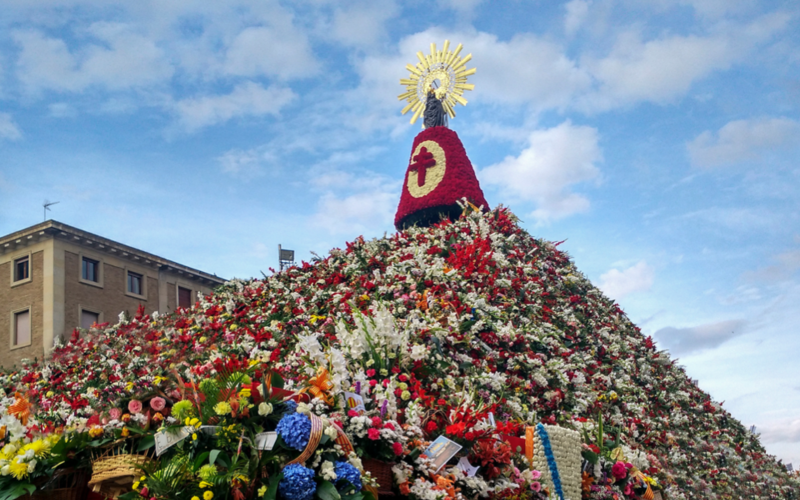 Fiestas del Pilar - Ofrenda de Flores
